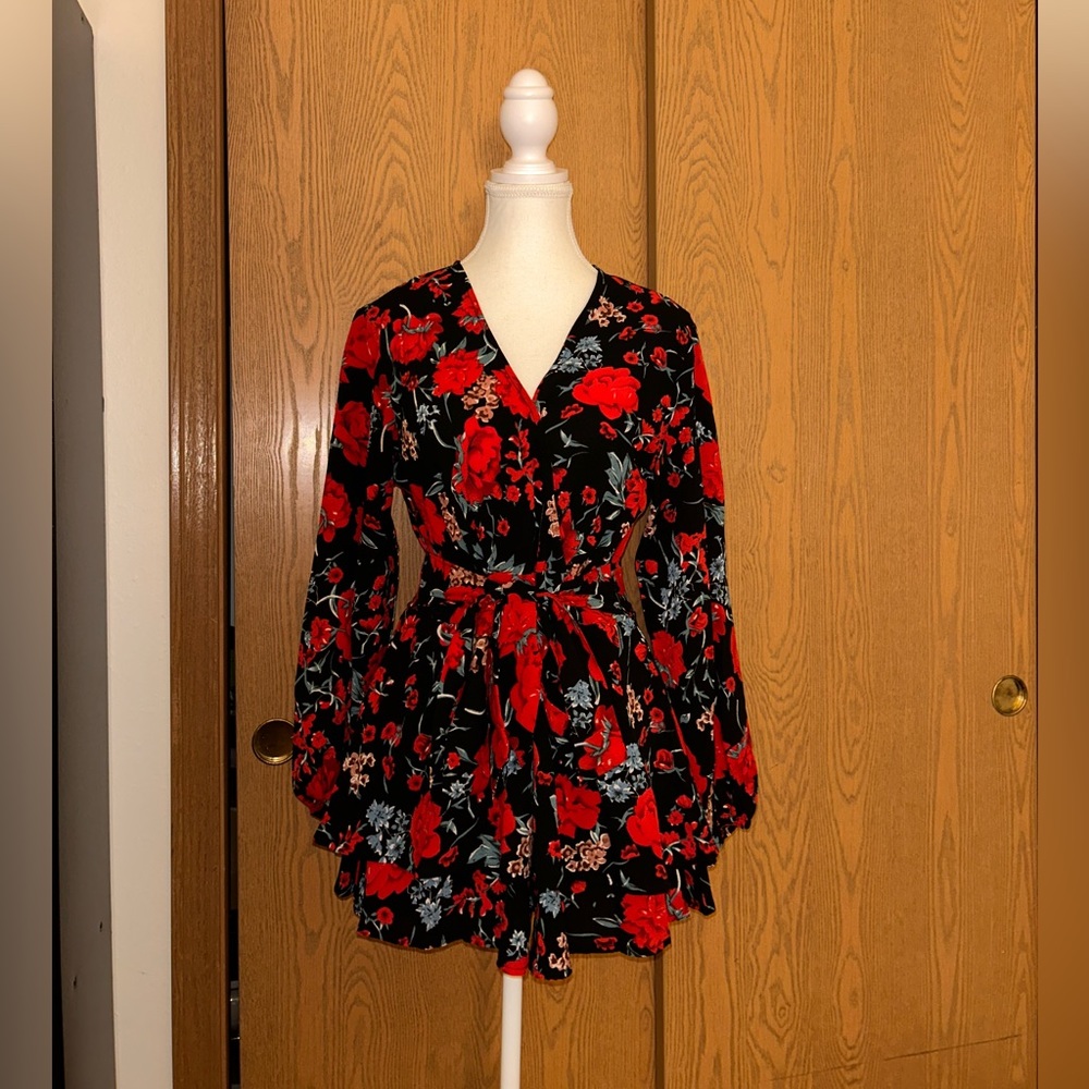EleBlack and Red Floral Romper